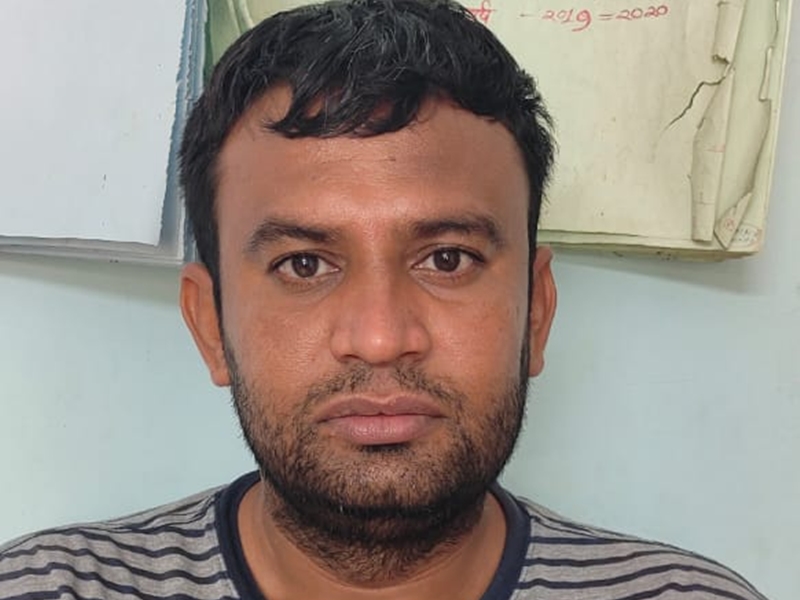 लूट और ब्लैकमेलिंग के मामले में एनजीओ संचालक गिरफ्तार