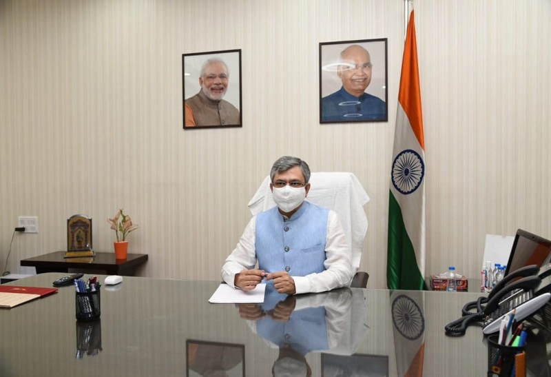 बड़ी खबर : नए रेल मंत्री अश्व‍िनी वैष्णव का ऐलान, कर्मचारी इन दो शिफ्ट में करेंगे काम…