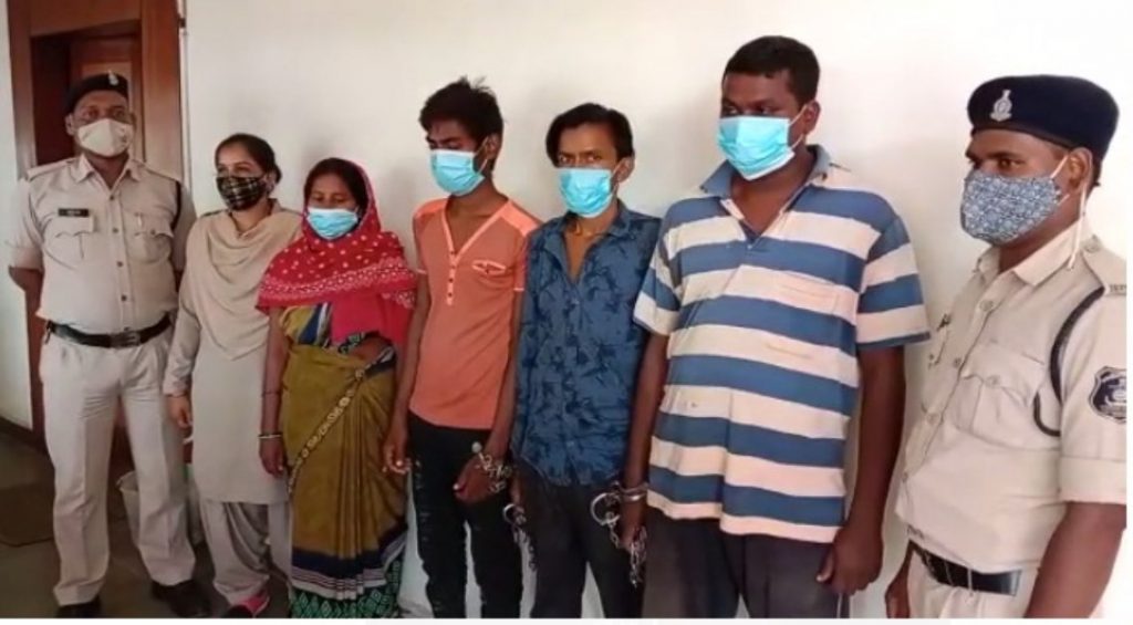 खून की खौफनाक साजिश: पत्नी ने 1 लाख में सुपारी देकर पति को उतरवाया मौत के घाट, चप्पल से खुली दफन लाश और कत्ल की पूरी कहानी