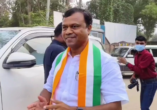 कांग्रेस पार्टी व आदिवासी समाज प्रधानमंत्री का करेंगे विरोध