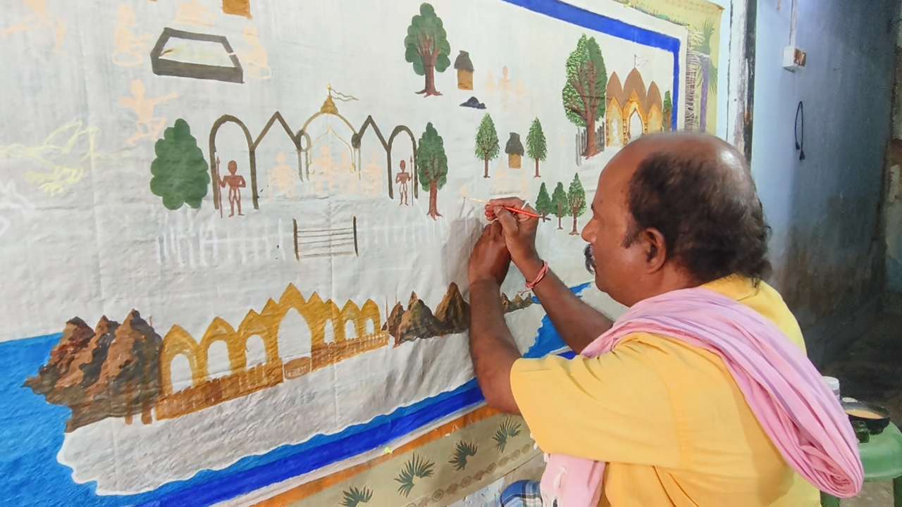 शिक्षक राजेन्द्र राव ने पांच फीट के दुपट्टे में रच दी पूरी रामायण....